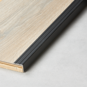 Co-pro hoekprofiel zelfklevend 20mm antraciet/zwart