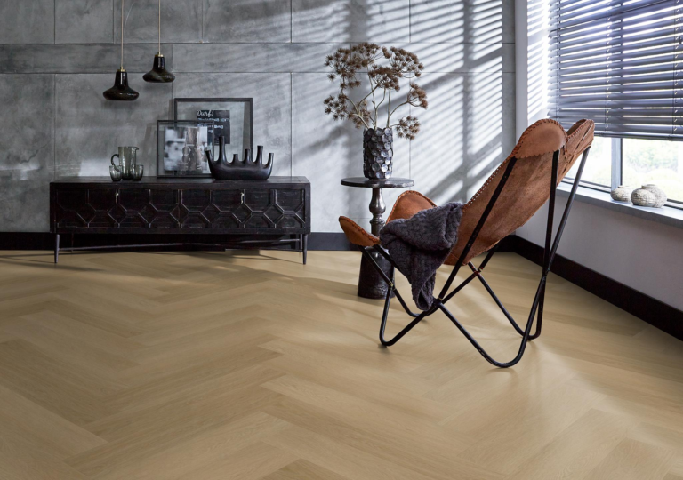 YUP Fulham herringbone dryback warm oak