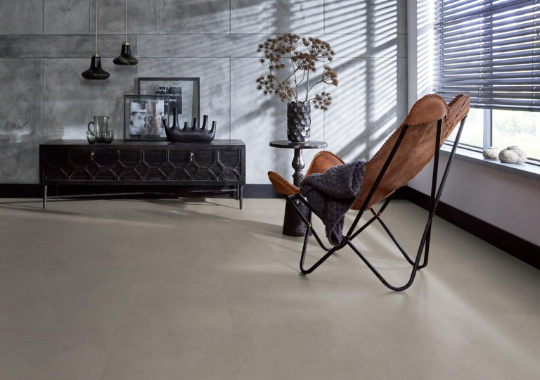 Stanmore click SRC warm grey