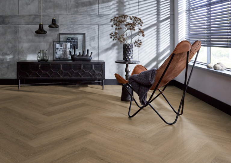 YUP Sutton herringbone click SRC light brown