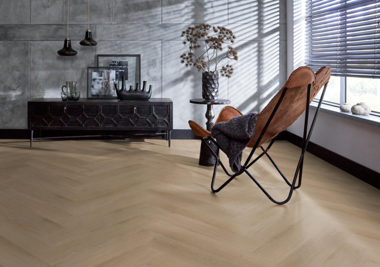 YUP Merton herringbone dryback natural oak
